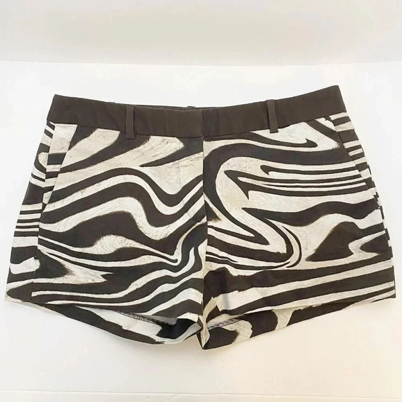 Michael Kors Shorts size 6 - Picture 1 of 3